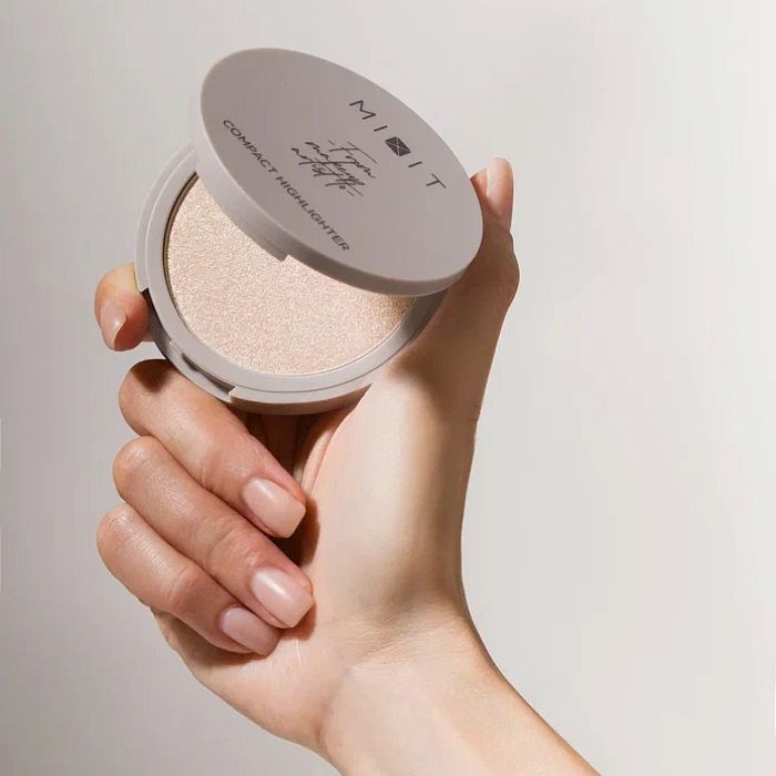 Компактный хайлайтер MIXIT Make Up Сompact Highlighter 01, 1,35г