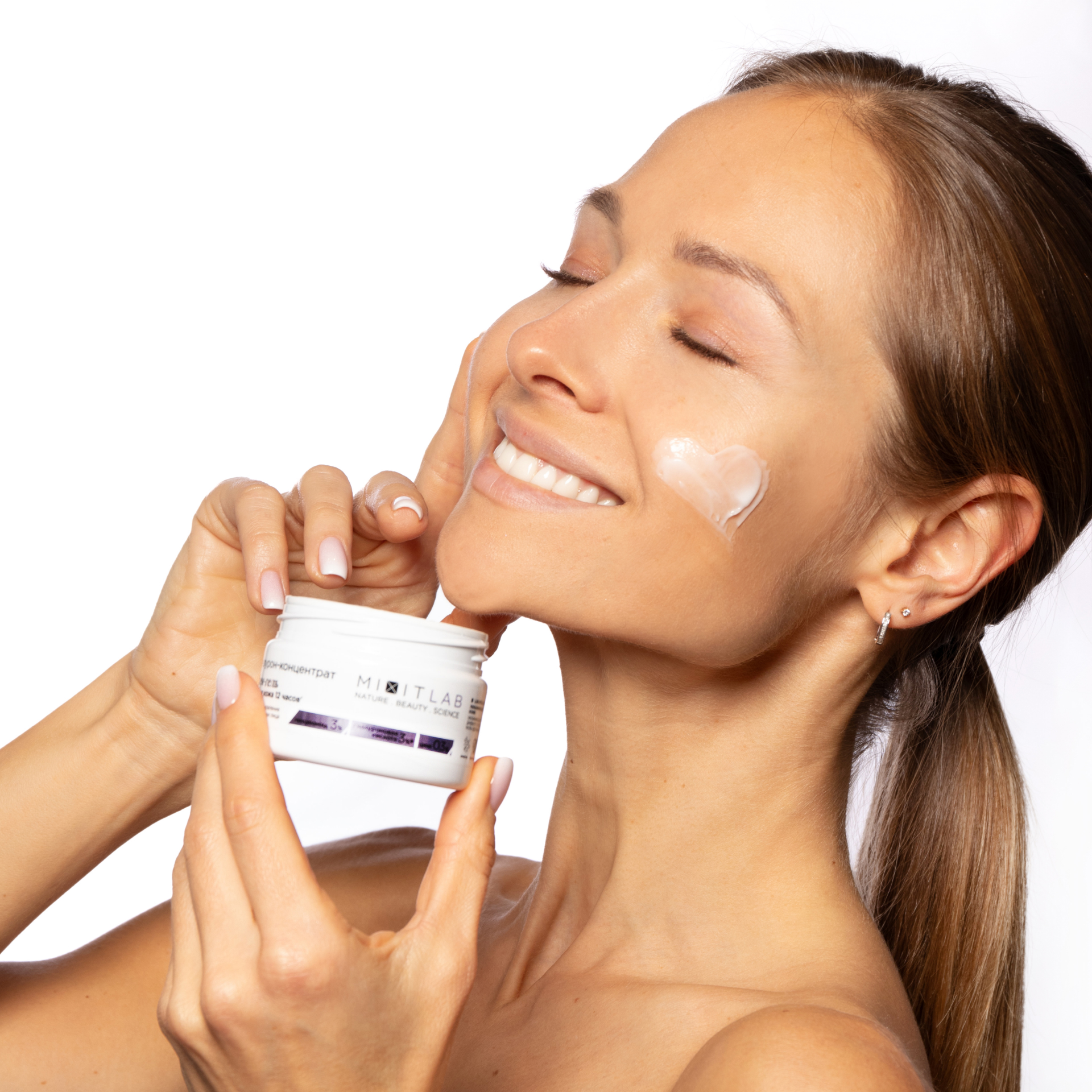 Увлажняющий крем с ниацинамидом и цинком для жирной кожи MIXIT LAB Hyaluron Matte Skin Cream 50мл