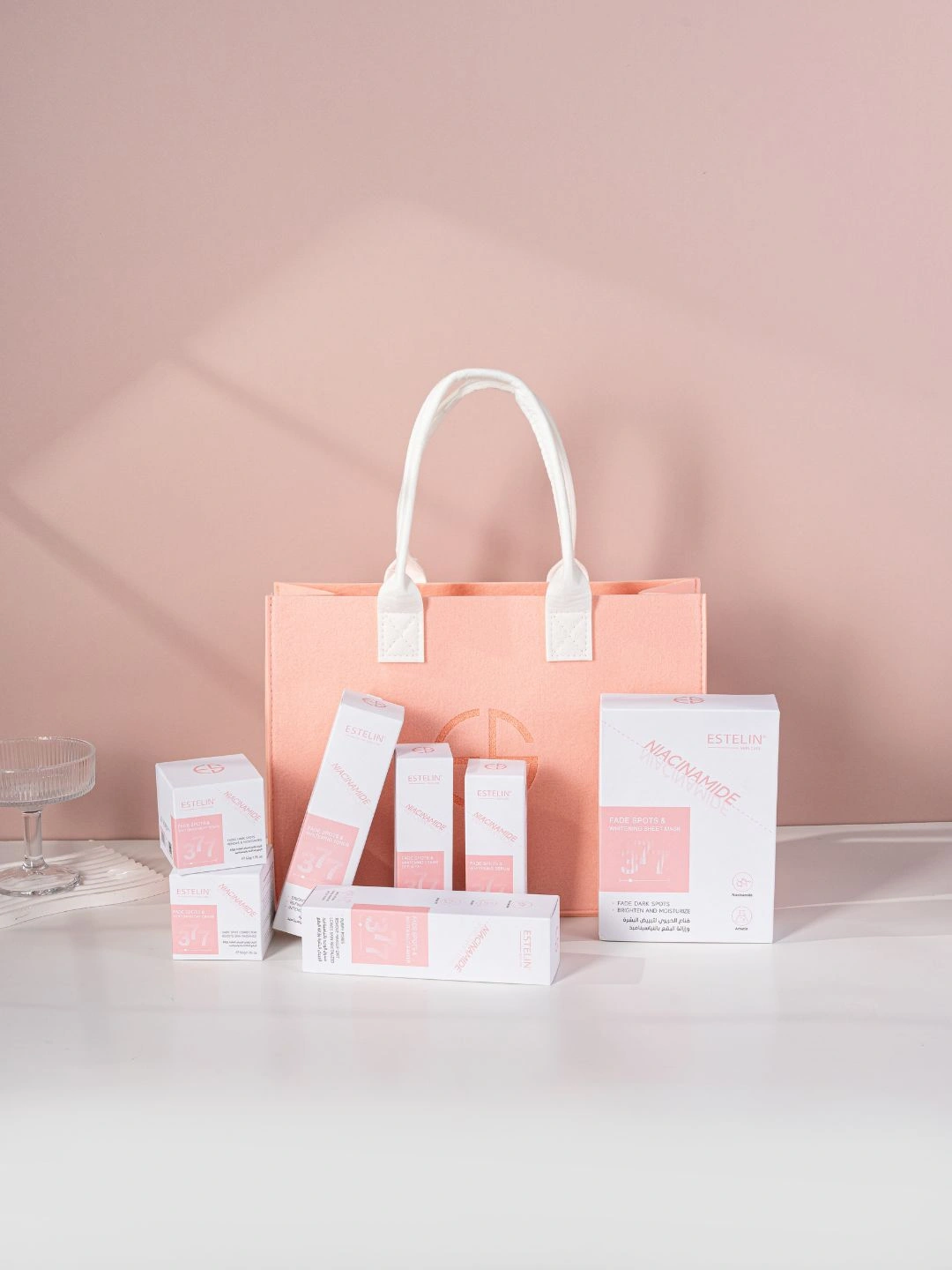  Восстанавливающий набор для ухода за кожей с Ниацинамидом Estelin Niacinamide Fade Spots & Whitening Skin Care Set, 7 шт