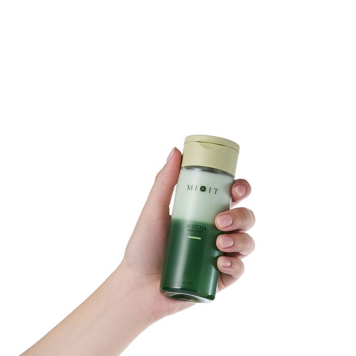 Двухфазный тонер для лица с экстрактом матчи MIXIT Matcha Face Toner 150мл