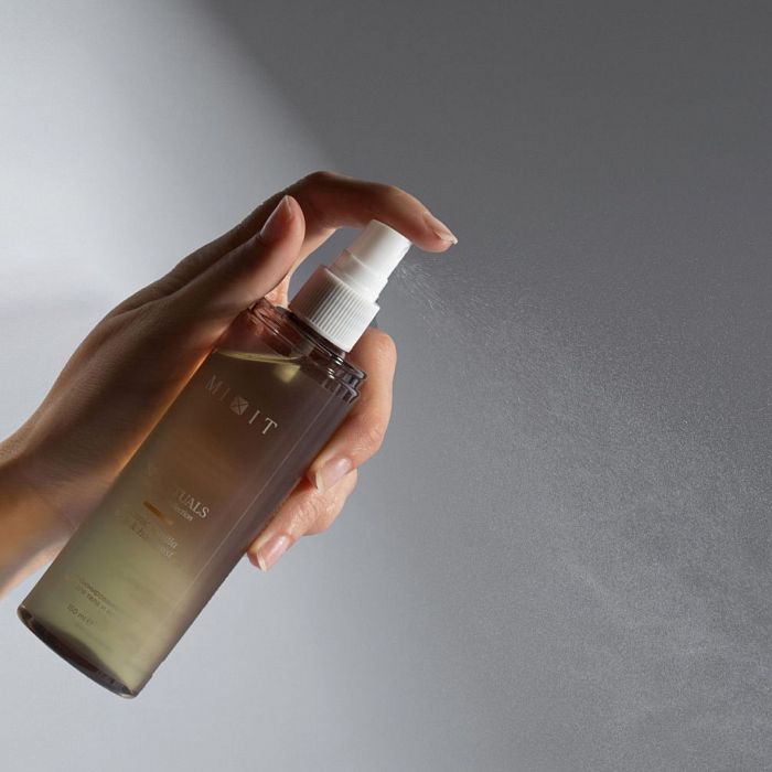 Парфюмированный мист для тела и волос с ароматом ванили MIXIT Spa Rituals volcanic vanilla body & hair mist 150мл