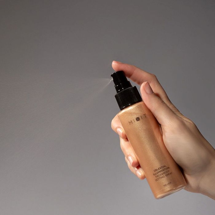 Фиксирующий спрей для лица и тела MIXIT Make Up Fixing spray "Heavenly glow" for face and body 100мл