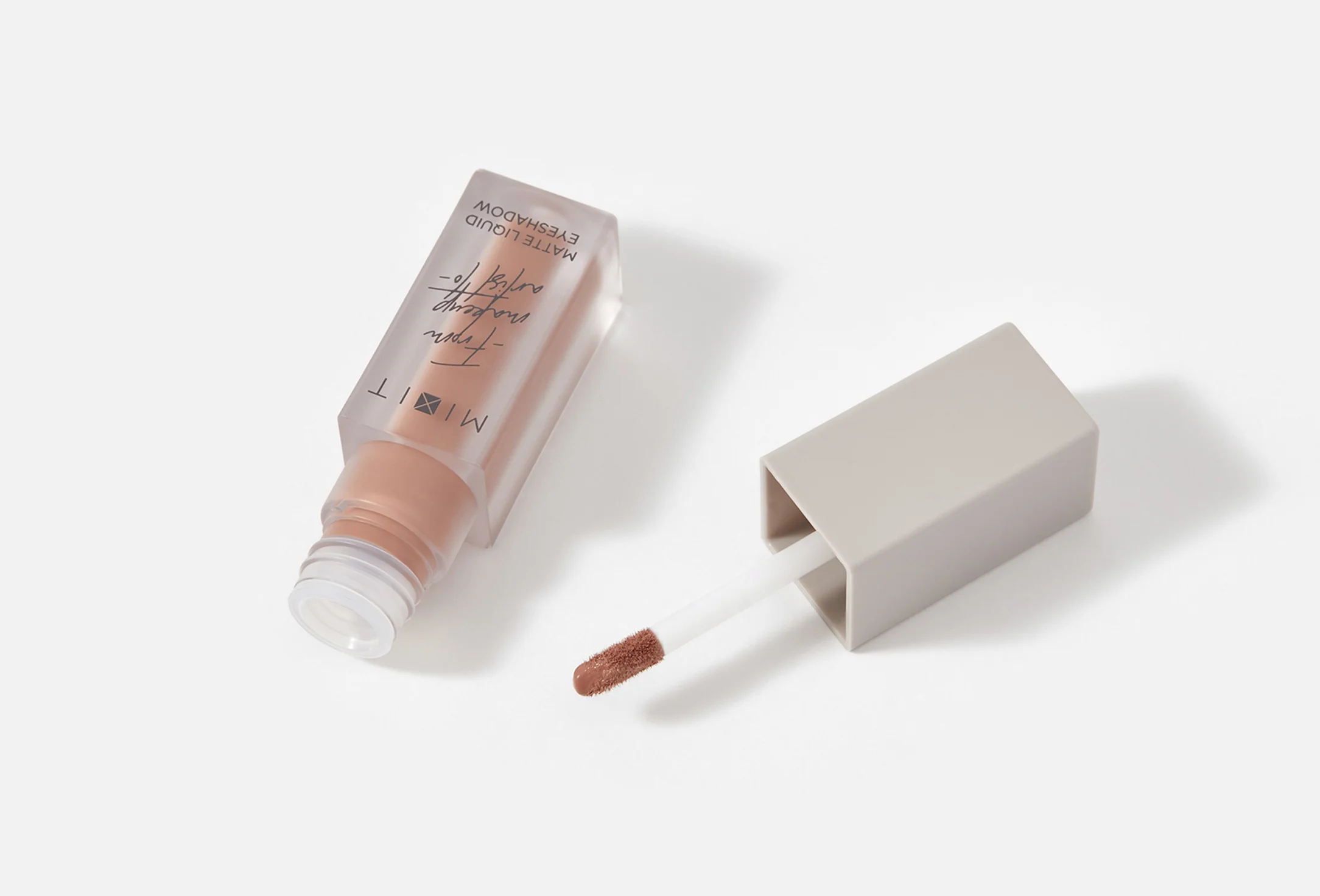Матовые жидкие тени для век MIXIT Make Up Matte Liquid Eyeshadow, 03 (3,8г)